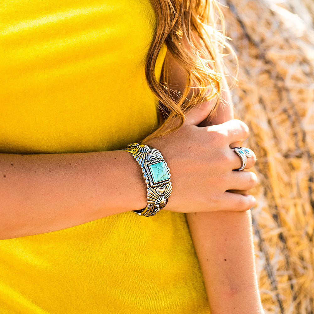 Flourished Turquoise Bracelet
